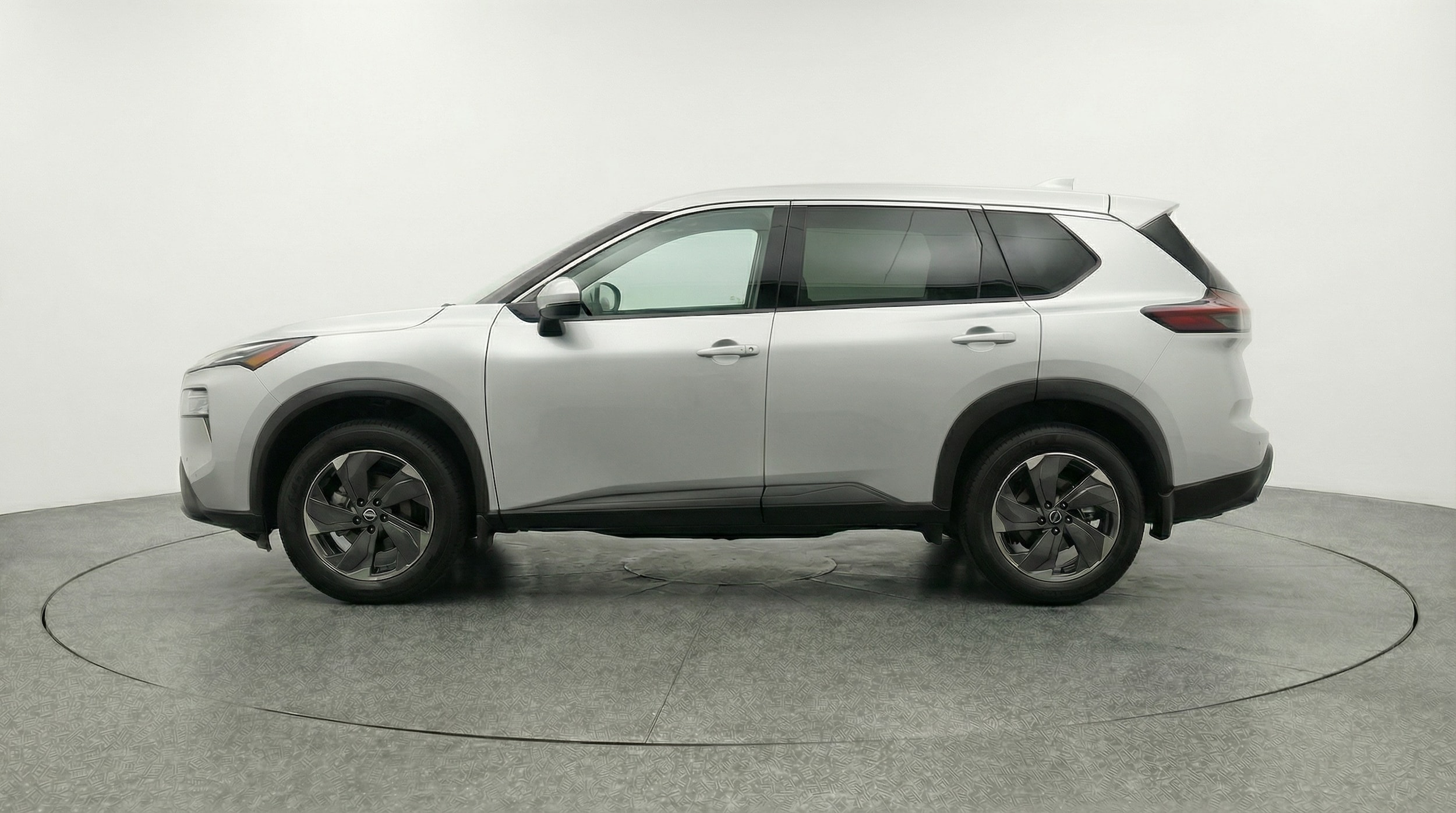 Thumbnail: 2025 Nissan Rogue - 4