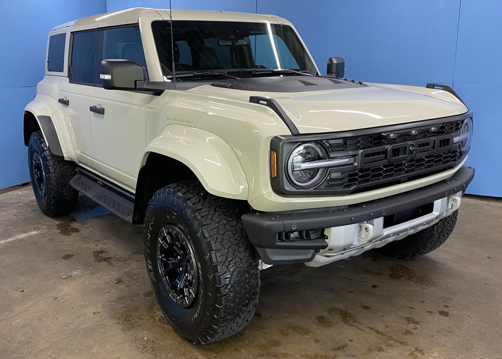 2025 Ford Bronco Raptor photo 2