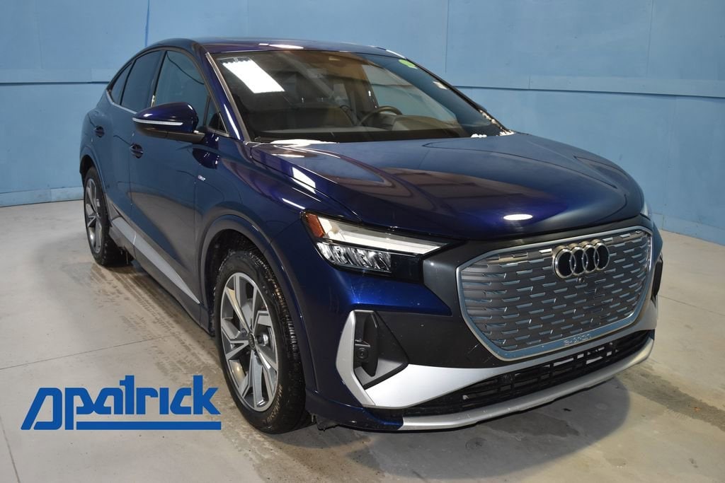 2024 Audi Q4 Sportback e-tron Premium's photo