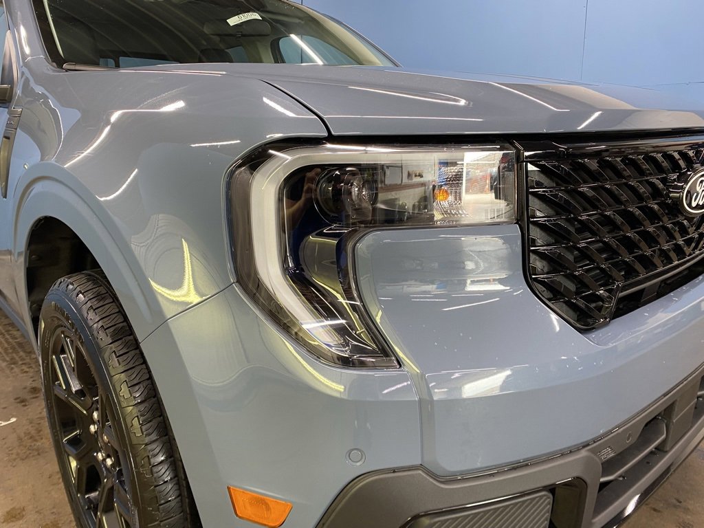 2025 Ford Maverick Lariat photo 3