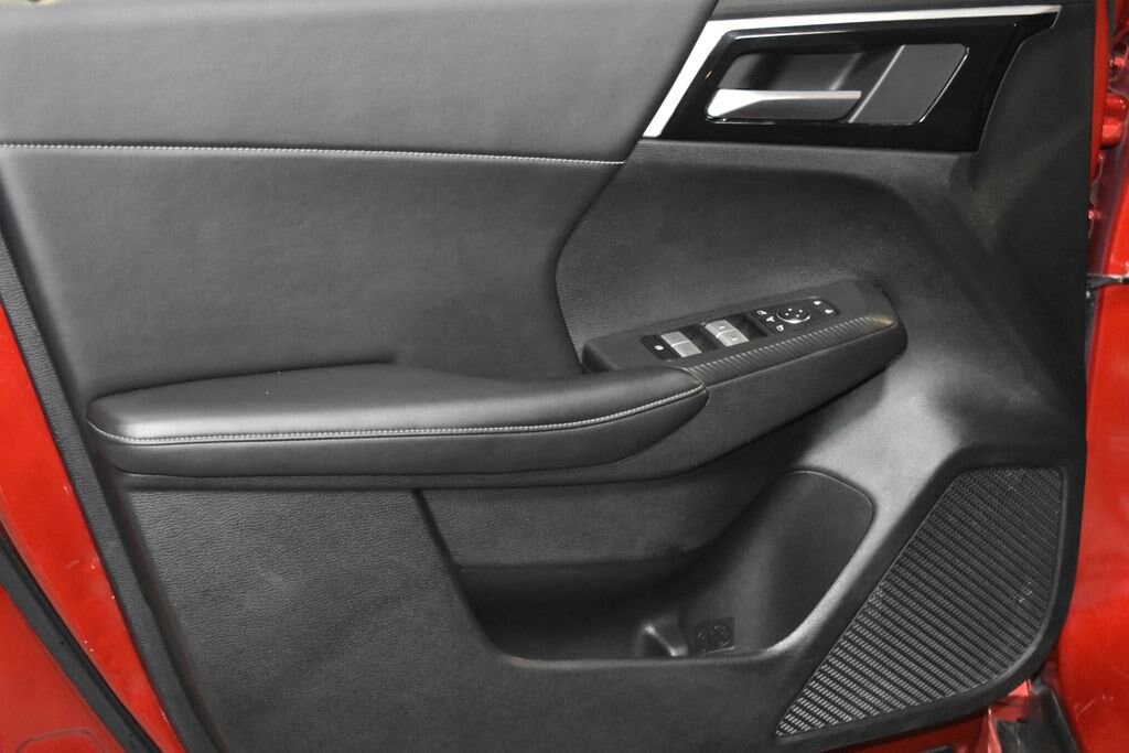 Used 2024 Mitsubishi Outlander SE SUV