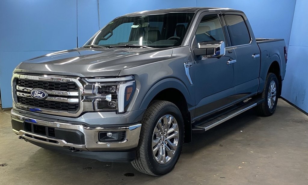 New 2025 Ford F-150 LARIAT LARIAT 4WD SuperCrew 5.5 Box