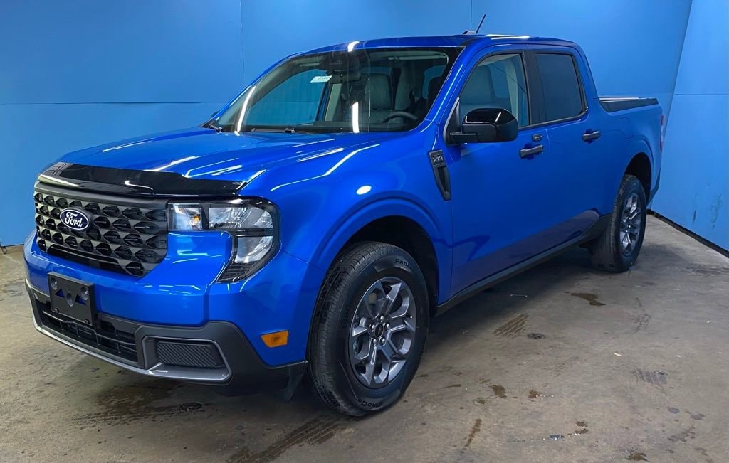 New 2025 Ford Maverick XLT XLT AWD SuperCrew