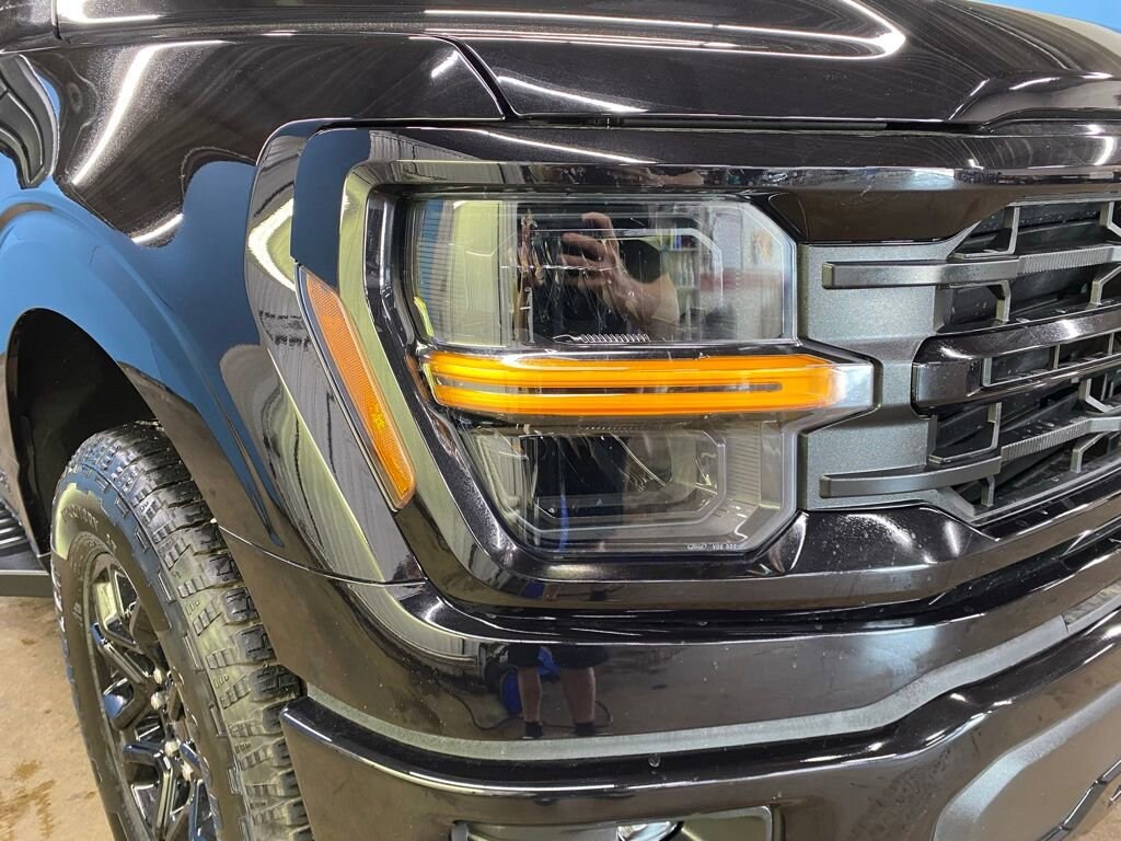 New 2025 Ford F-150 XLT XLT 4WD SuperCrew 5.5 Box