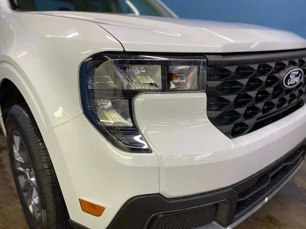 New 2025 Ford Maverick XLT XLT FWD SuperCrew