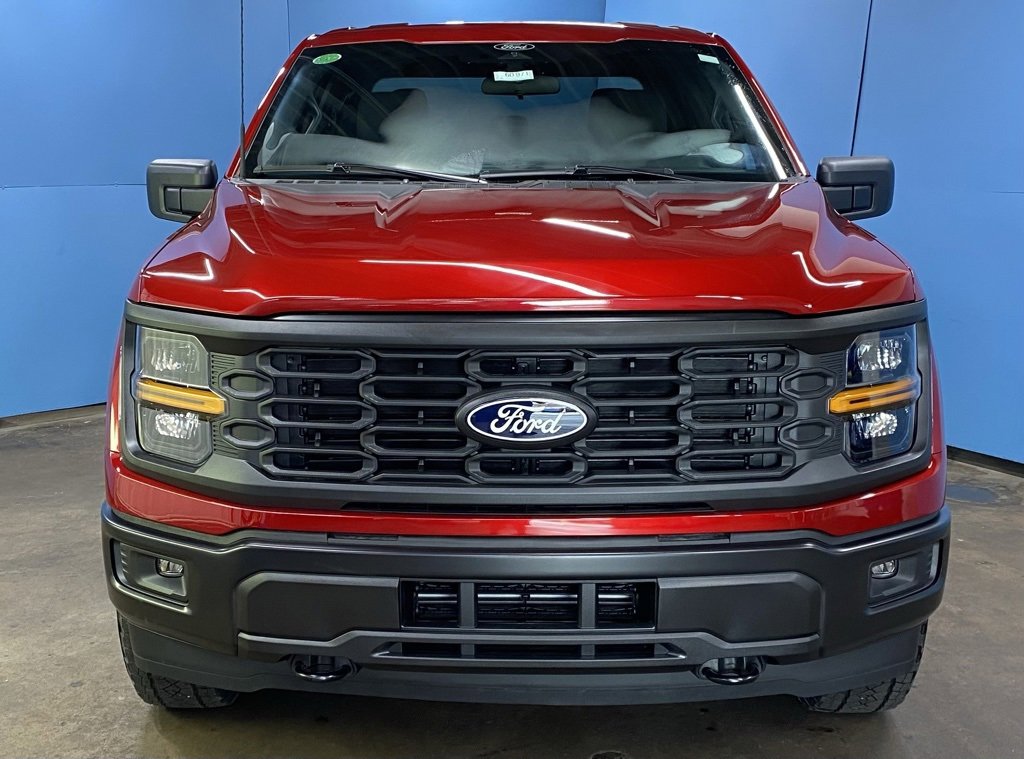 2025 Ford F-150 STX photo 4