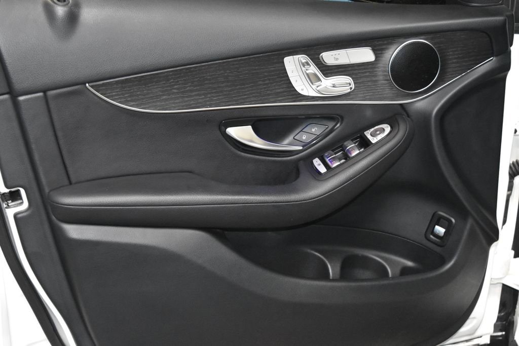 Certified 2022 Mercedes-Benz GLC 300 4MATIC SUV