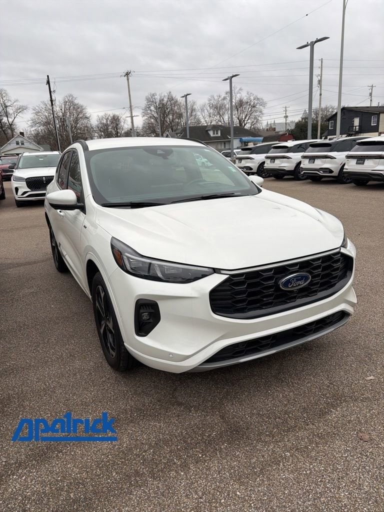 2024 Ford Escape ST-Line Elite