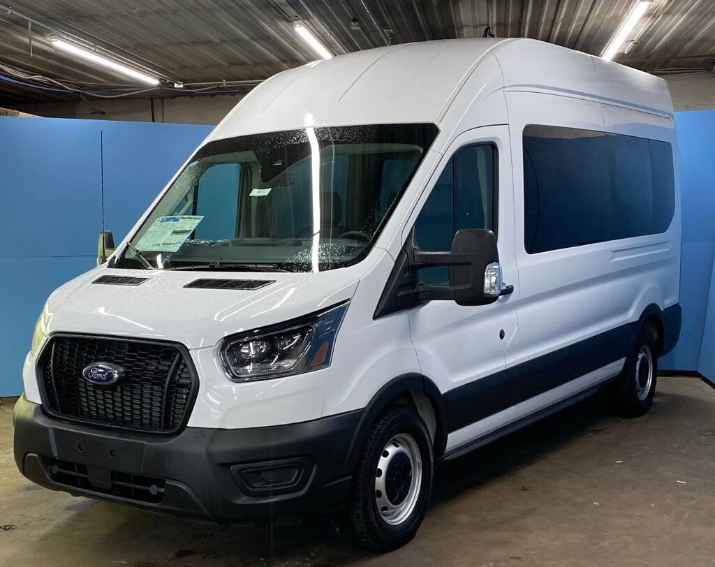 New 2025 Ford Transit Passenger Wagon XL T-350 148 High Roof XL RWD