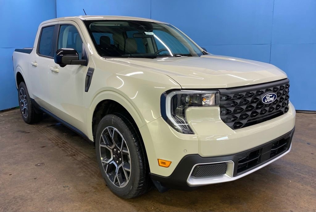 New 2025 Ford Maverick LARIAT LARIAT AWD SuperCrew