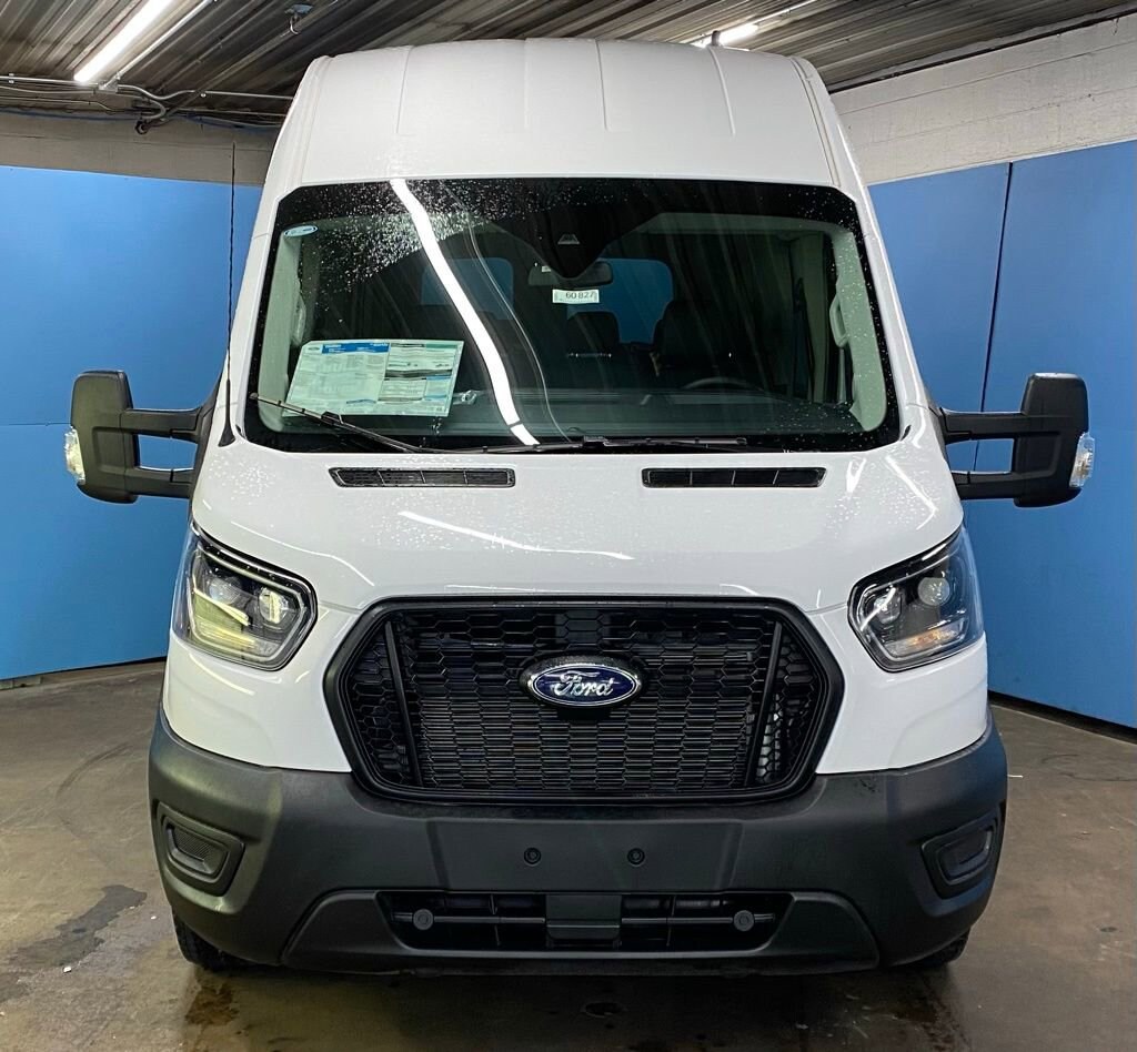 New 2025 Ford Transit Passenger Wagon XL T-350 148 High Roof XL RWD