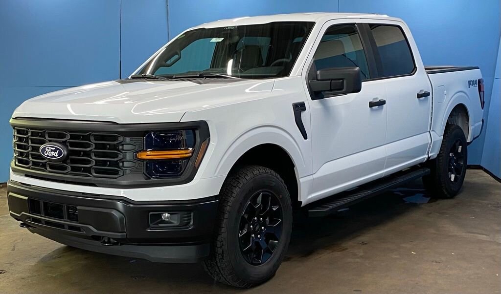 New 2025 Ford F-150 STX STX 4WD SuperCrew 5.5 Box
