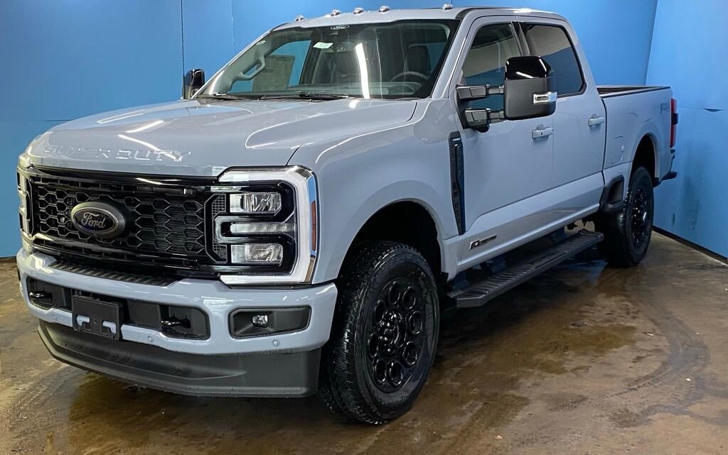 New 2025 Ford Super Duty F-250 SRW LARIAT LARIAT 4WD Crew Cab 6.75 Box