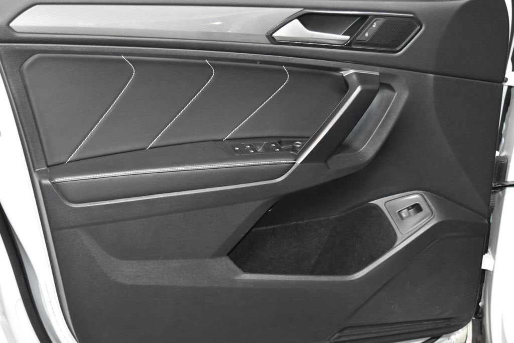 Used 2024 Volkswagen Tiguan 2.0T SE SUV