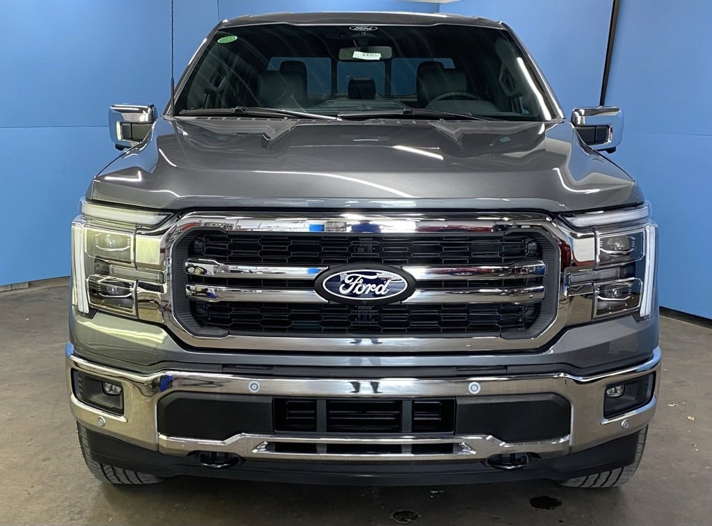 New 2025 Ford F-150 LARIAT LARIAT 4WD SuperCrew 5.5 Box