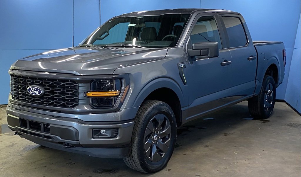 2025 Ford F-150 STX photo 5