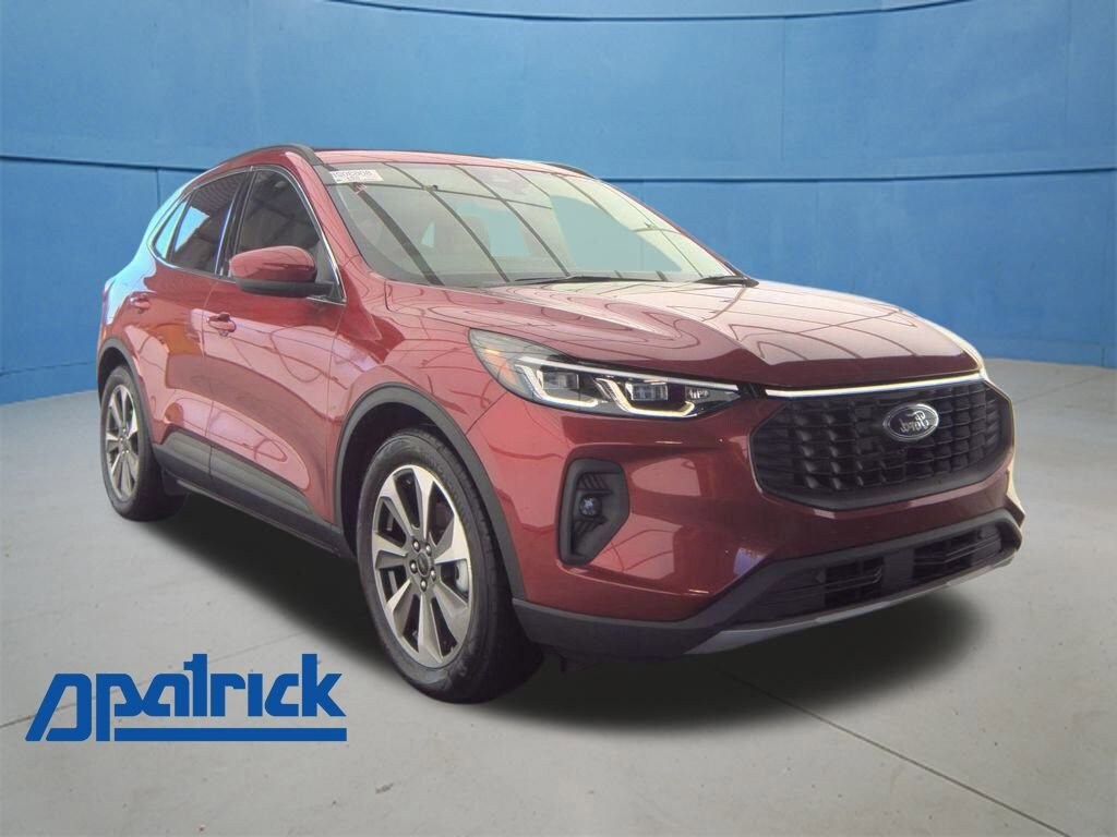 Used 2025 Ford Escape Platinum SUV