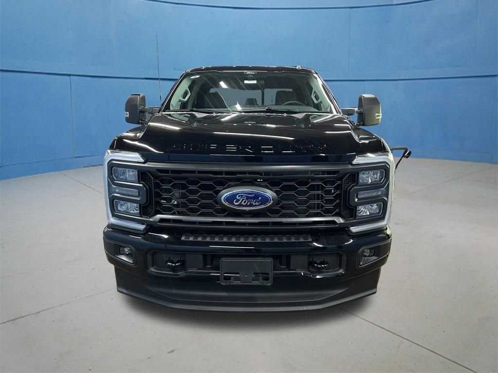 New 2026 Ford Super Duty F-350 SRW XL