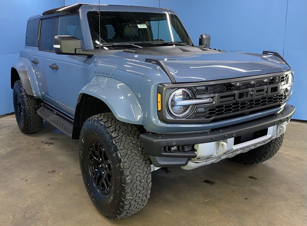 2025 Ford Bronco Raptor photo 2