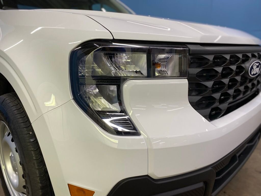 New 2025 Ford Maverick XL XL AWD SuperCrew