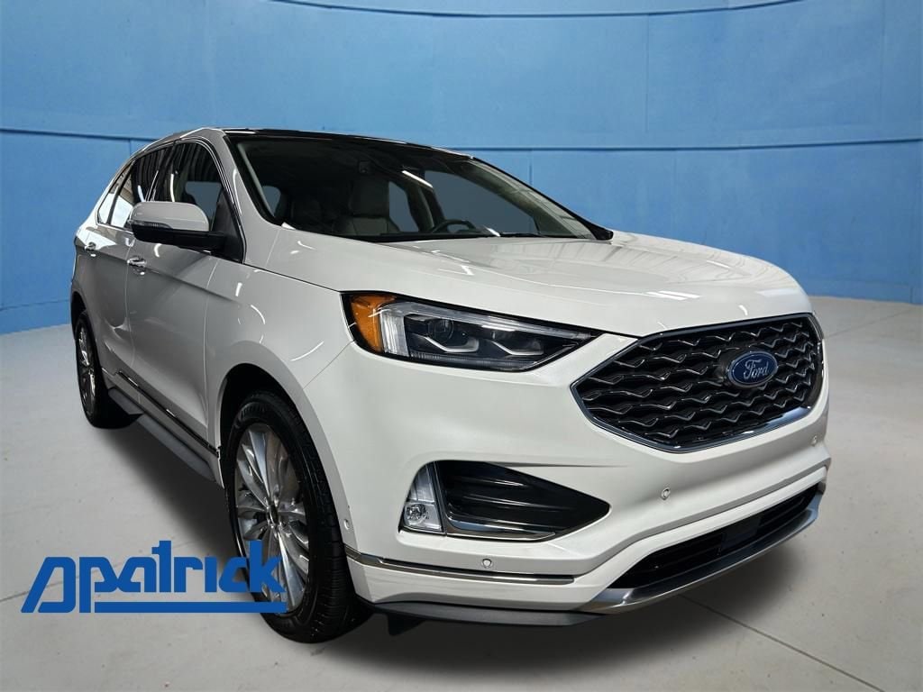 2022 Ford Edge Titanium AWD's photo