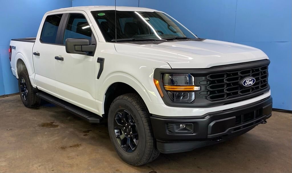 New 2025 Ford F-150 STX STX 4WD SuperCrew 5.5 Box