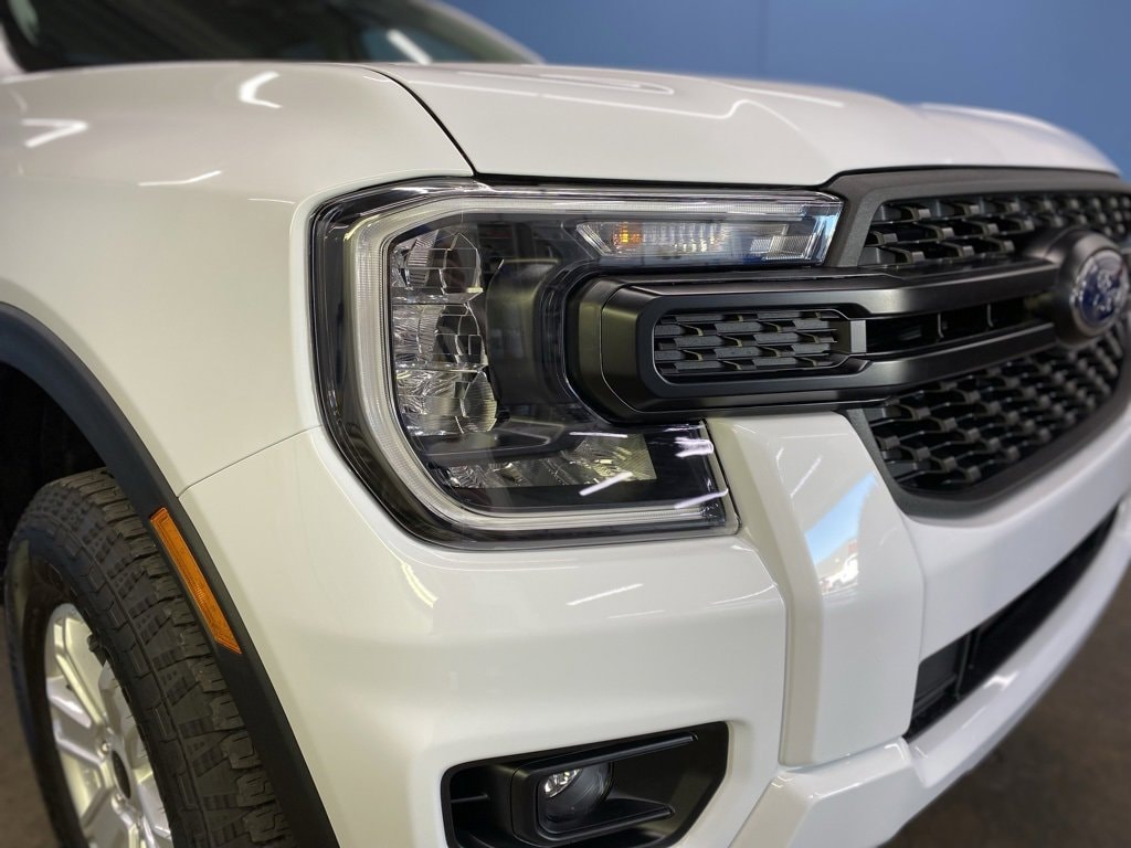 New 2025 Ford Ranger XL XL 4WD SuperCrew 5 Box