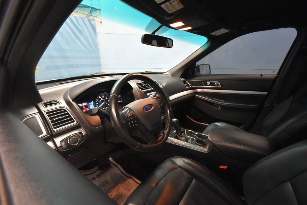 Used 2016 Ford Explorer XLT with VIN 1FM5K7D87GGA47564 for sale in Boonville, IN