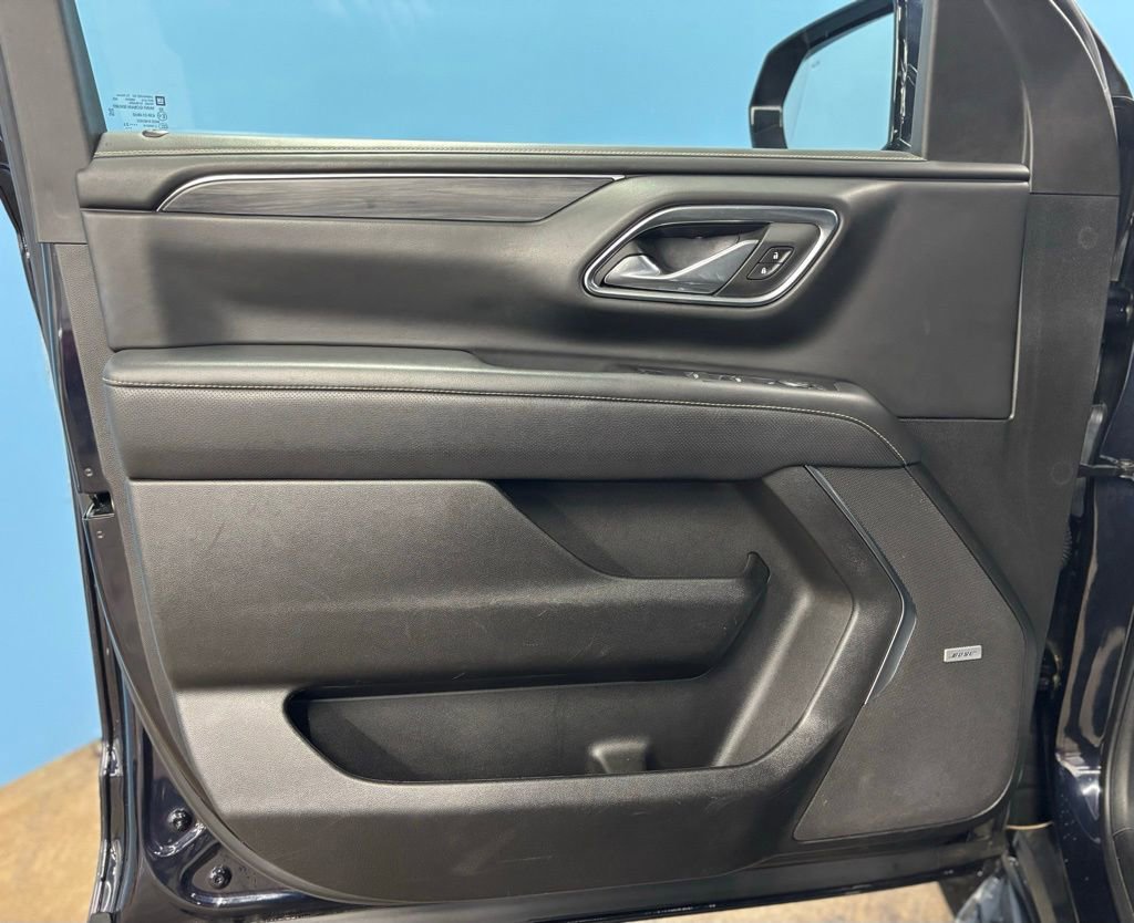 2023 GMC Yukon SLT - Photo 33