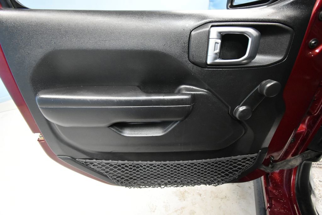 2021 Jeep Wrangler Unlimited Willys Sport photo 3