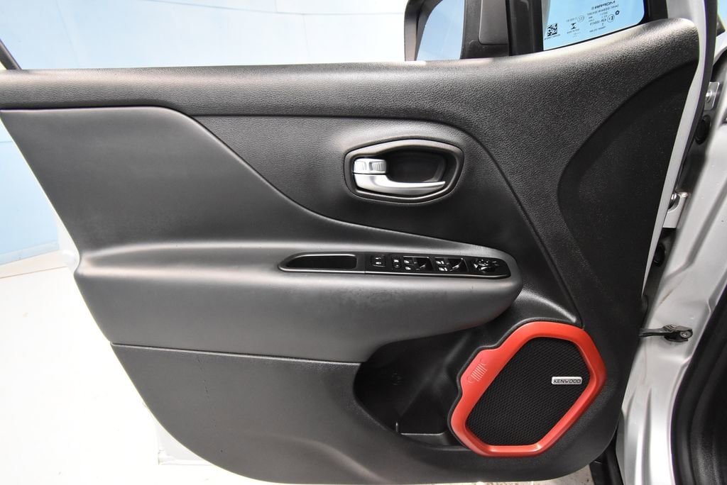 Used 2021 Jeep Renegade Trailhawk 4D Sport Utility