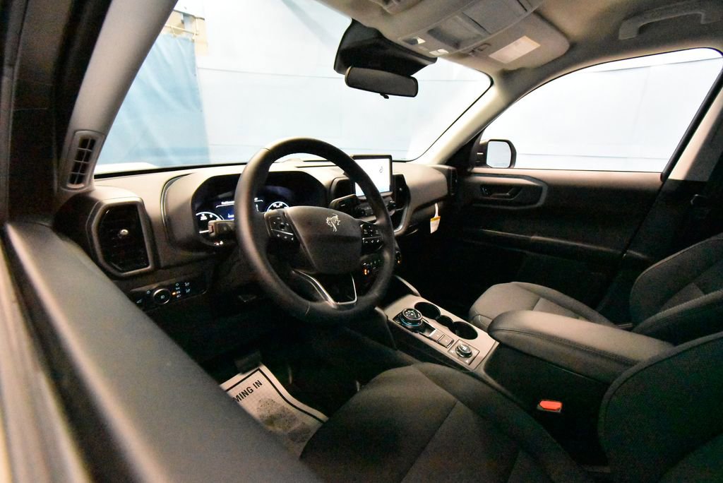2024 Ford Bronco Sport Badlands photo 2