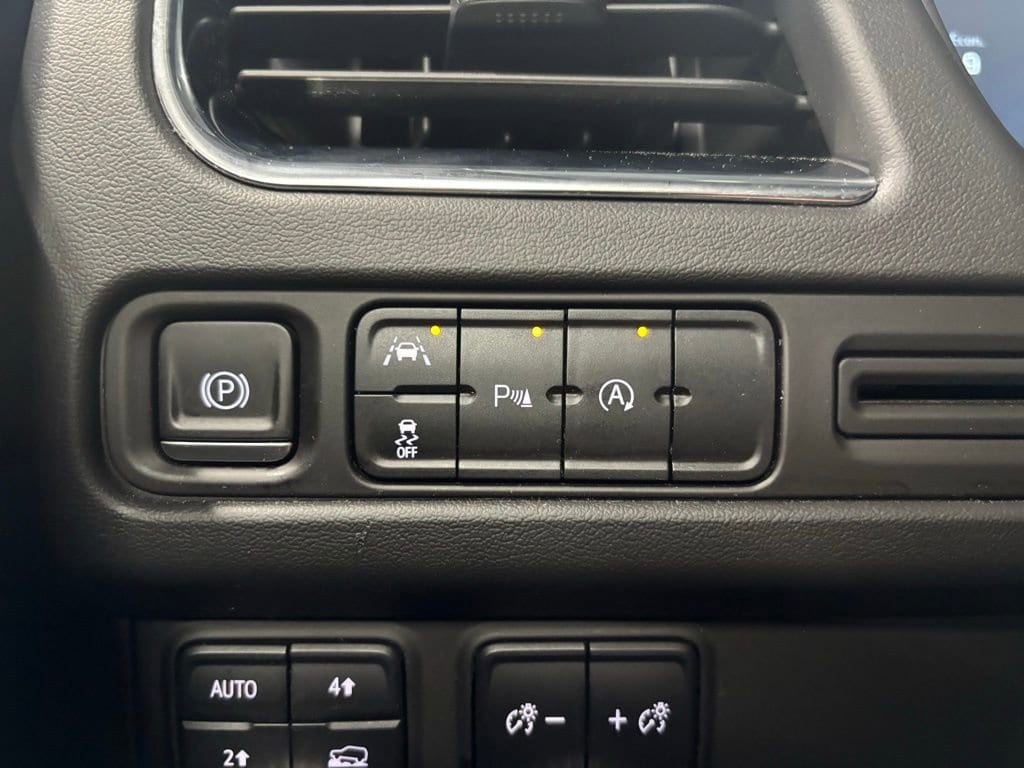 2023 GMC Yukon SLT - Photo 19