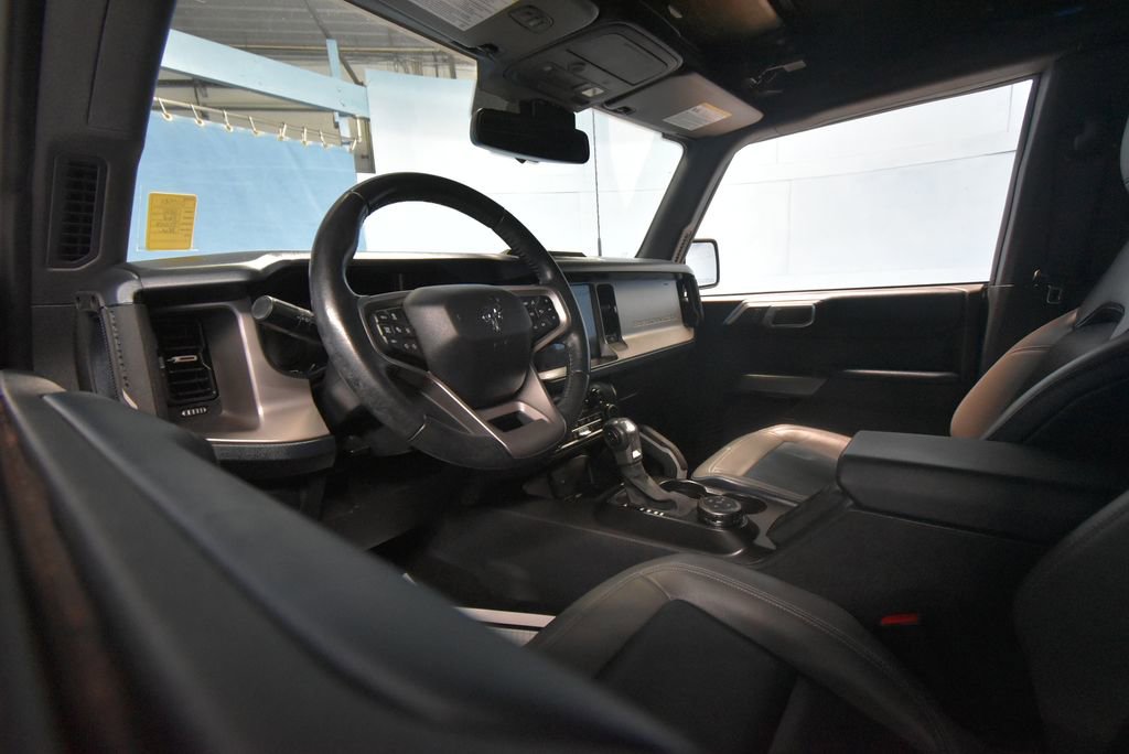 2021 Ford Bronco Outer Banks photo 4