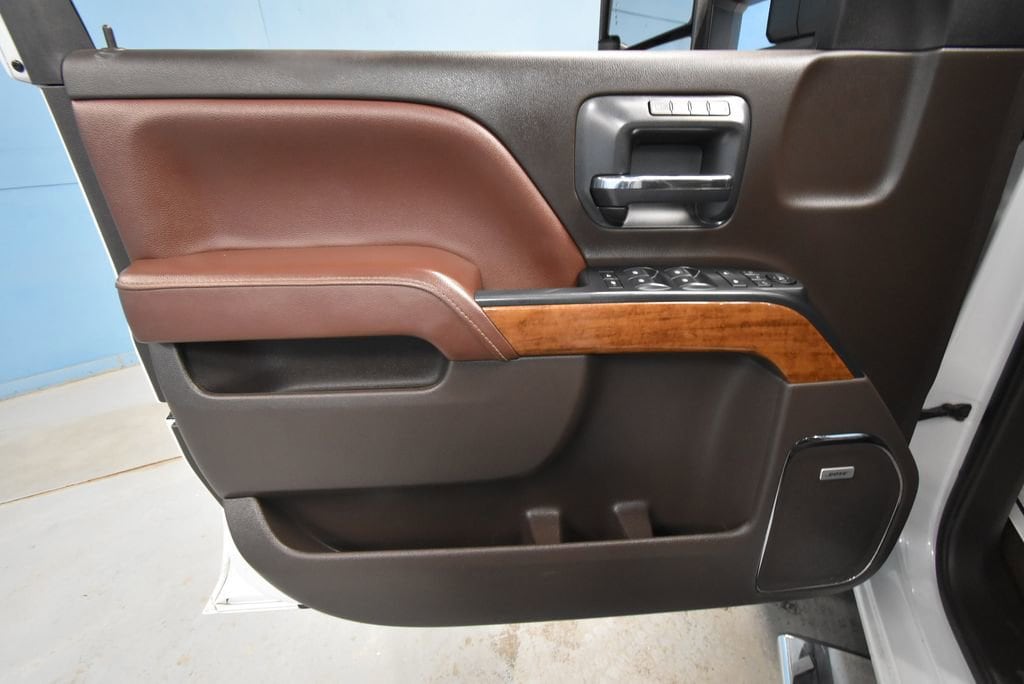 Used 2019 Chevrolet Silverado 2500HD High Country Truck Crew Cab