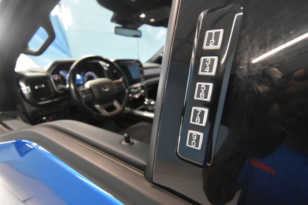 2021 Ford F-150 XLT photo 3