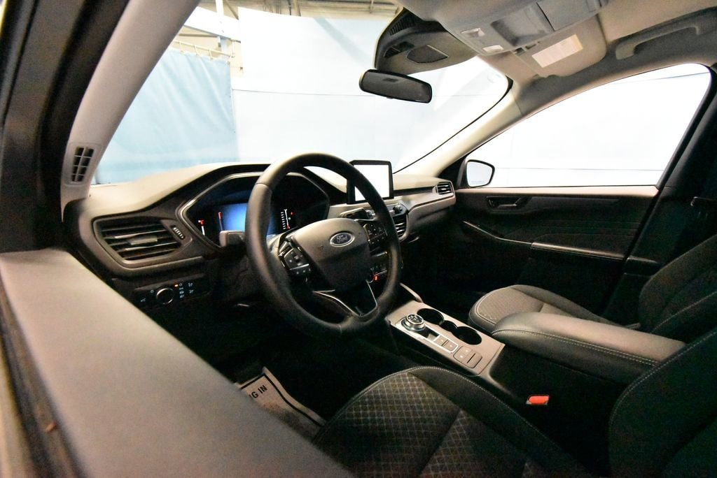 Used 2024 Ford Escape Active 4D Sport Utility