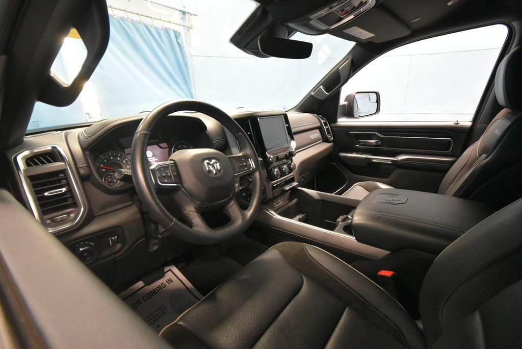 2024 Ram 1500 Laramie photo 2