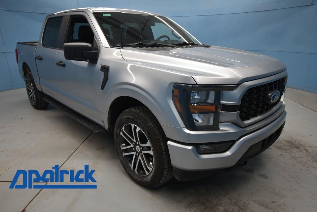 2023 Ford F-150 XL's photo