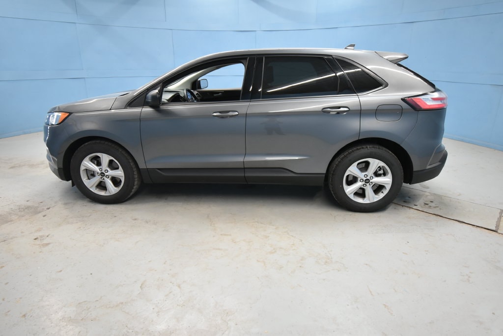 2024 Ford Edge SE - Photo 30