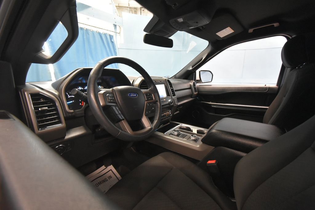 2020 Ford Expedition MAX XLT photo 3