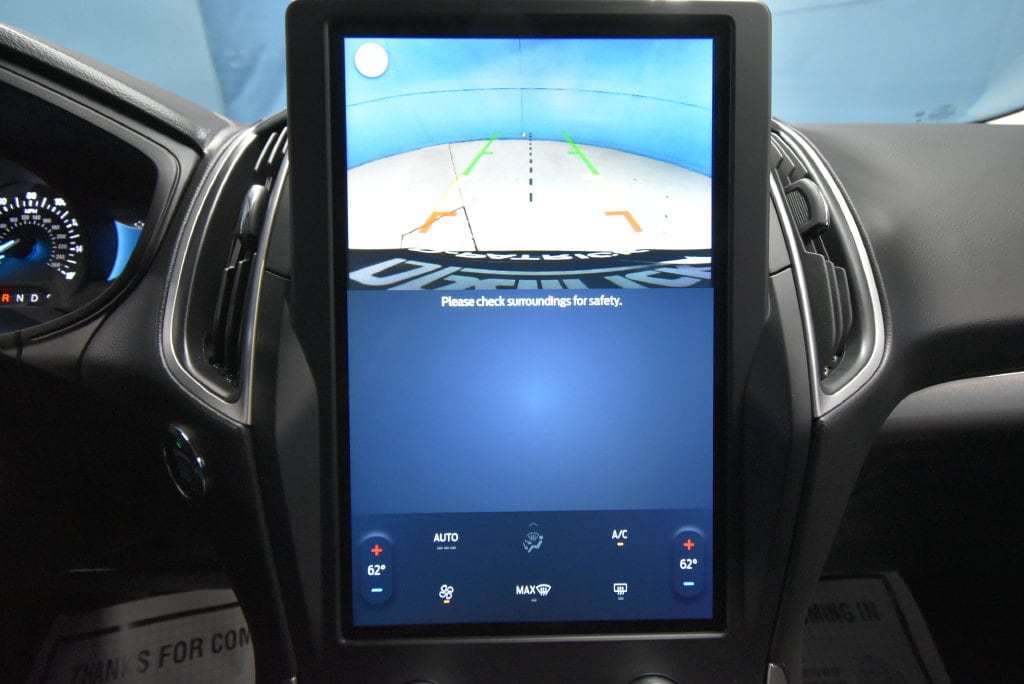 2024 Ford Edge SE - Photo 13