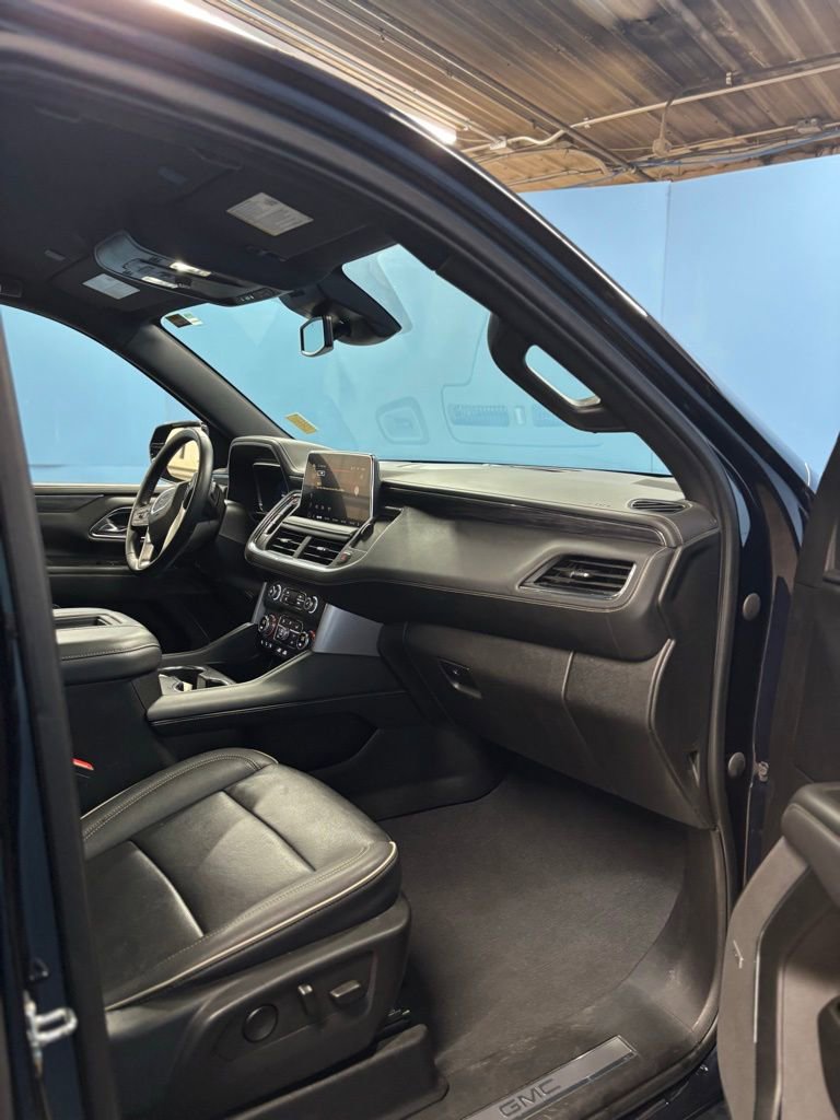 2023 GMC Yukon SLT - Photo 46