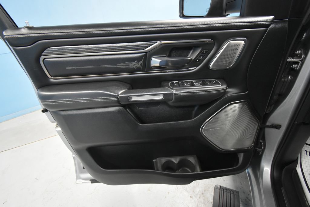 2021 Ram 1500 Limited photo 3