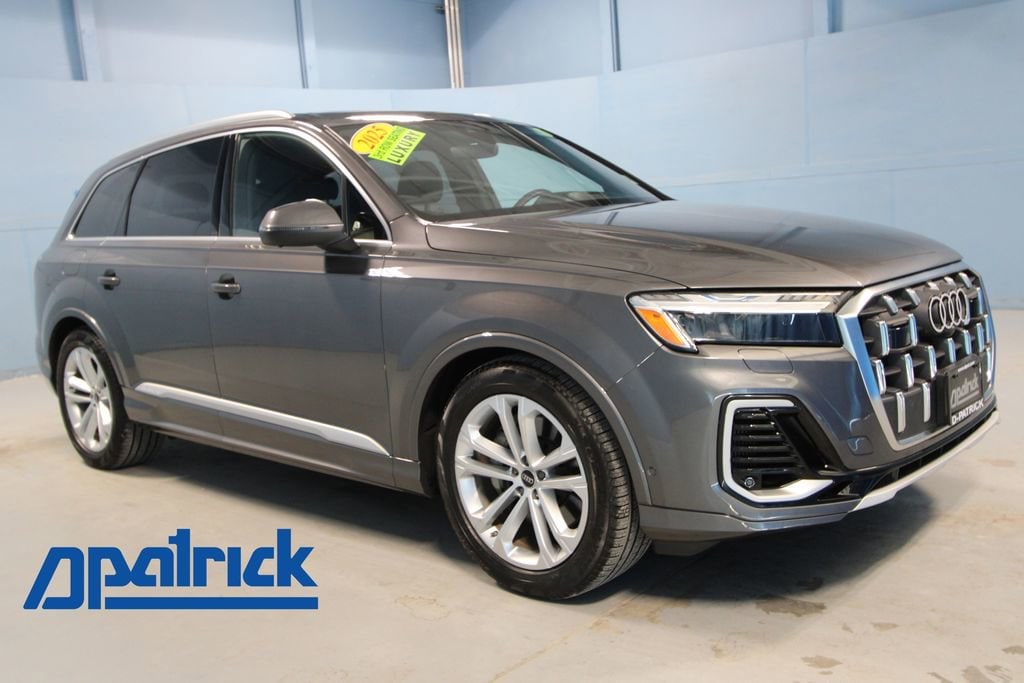 2025 Audi Q7 55 Prestige quattro Tiptronic's photo