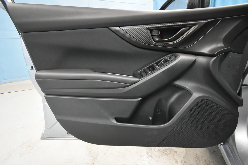2022 Subaru Impreza Base photo 3