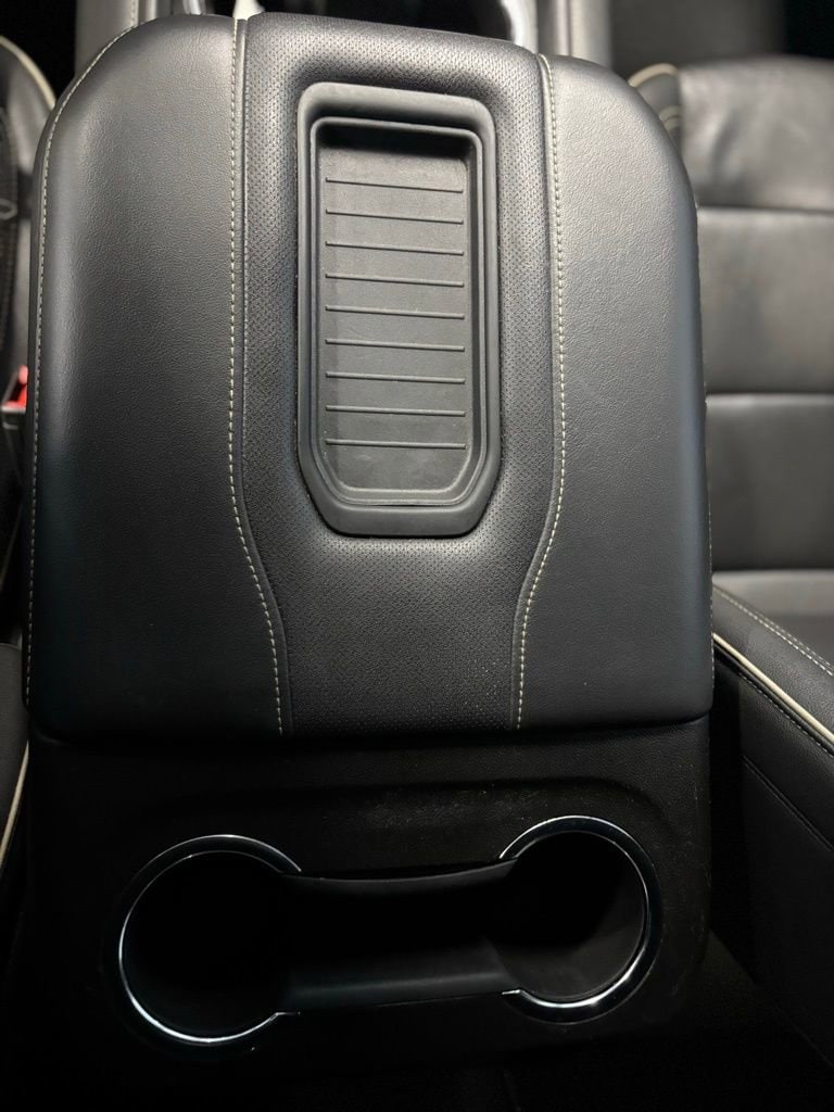 2023 GMC Yukon SLT - Photo 27
