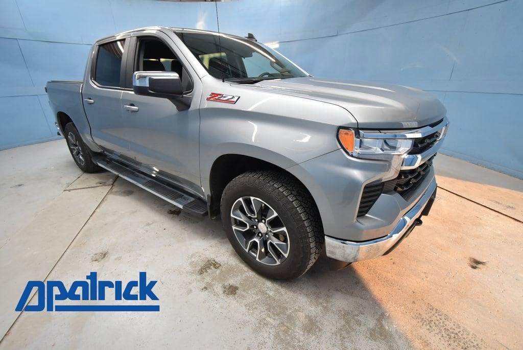 2024 Chevrolet Silverado 1500 LT's photo