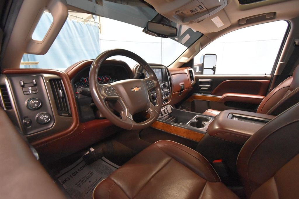 Used 2019 Chevrolet Silverado 2500HD High Country Truck Crew Cab