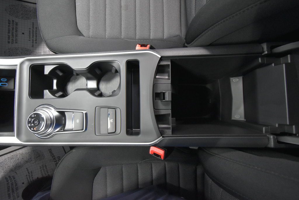 2024 Ford Edge SE - Photo 18